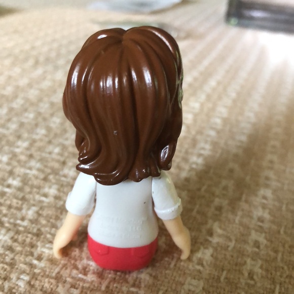 Jazzwares COCOMELON Mom Figure - Picture 9 of 16